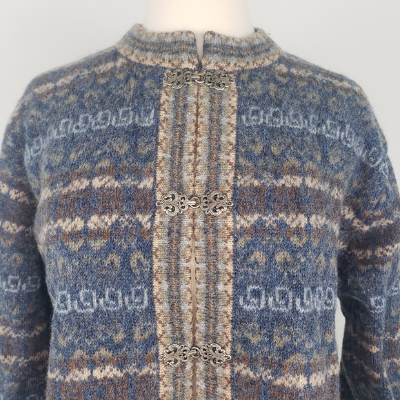 Wool Nordic Fair Isle Cardigan - Picture 4 of 13